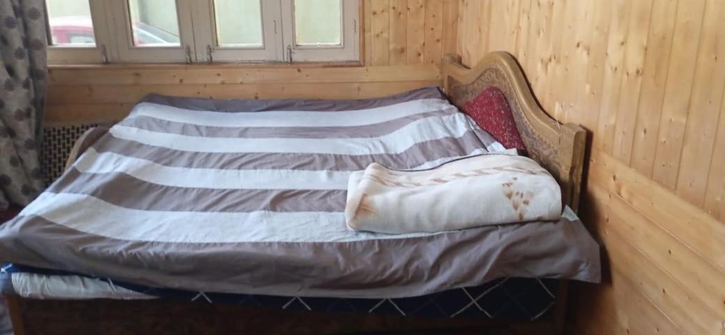 Mir Manzil Bed and Breakfast Srīnagar Exteriör bild